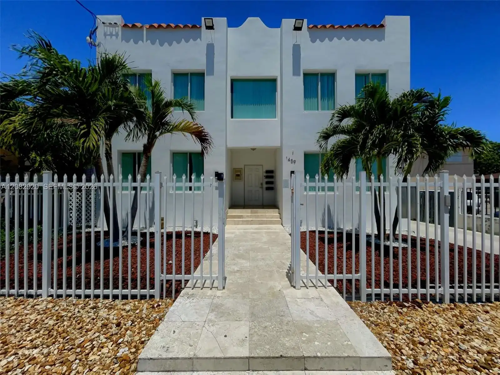 1459 NW 2nd St, Miami FL 33125