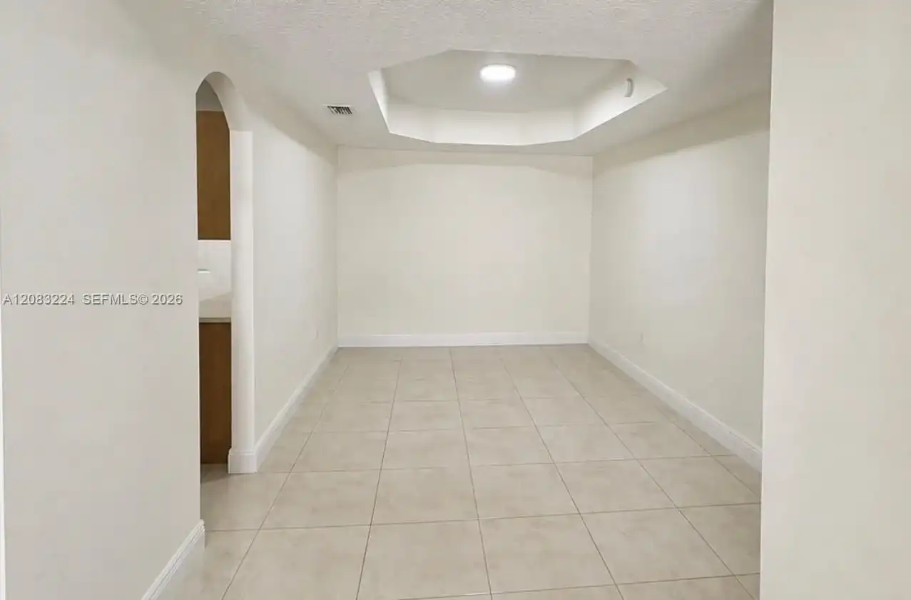 6720 NW 114th Ave # 804, Doral FL 33178