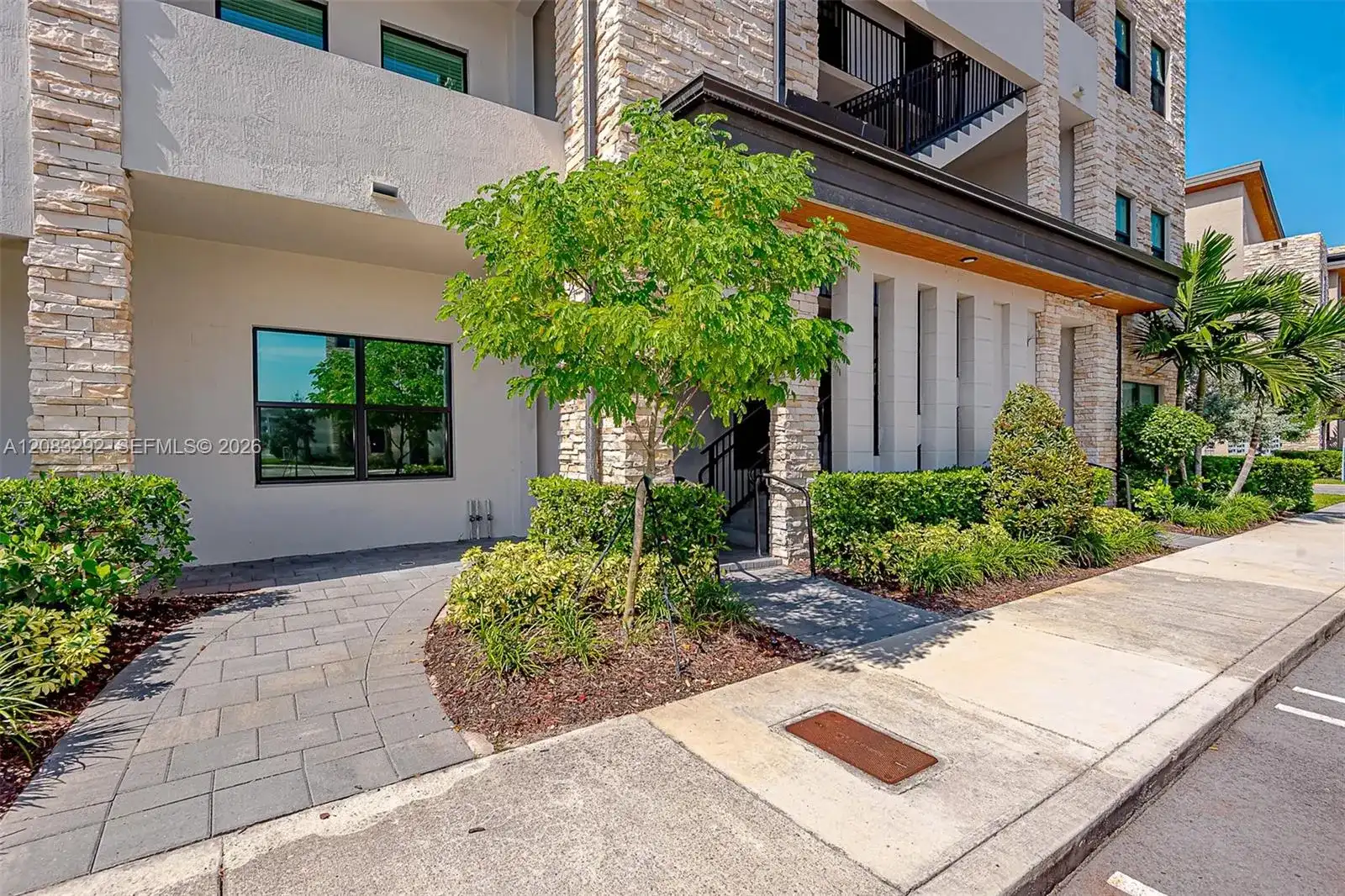 7809 NW 104th Ave # 7, Doral FL 33178