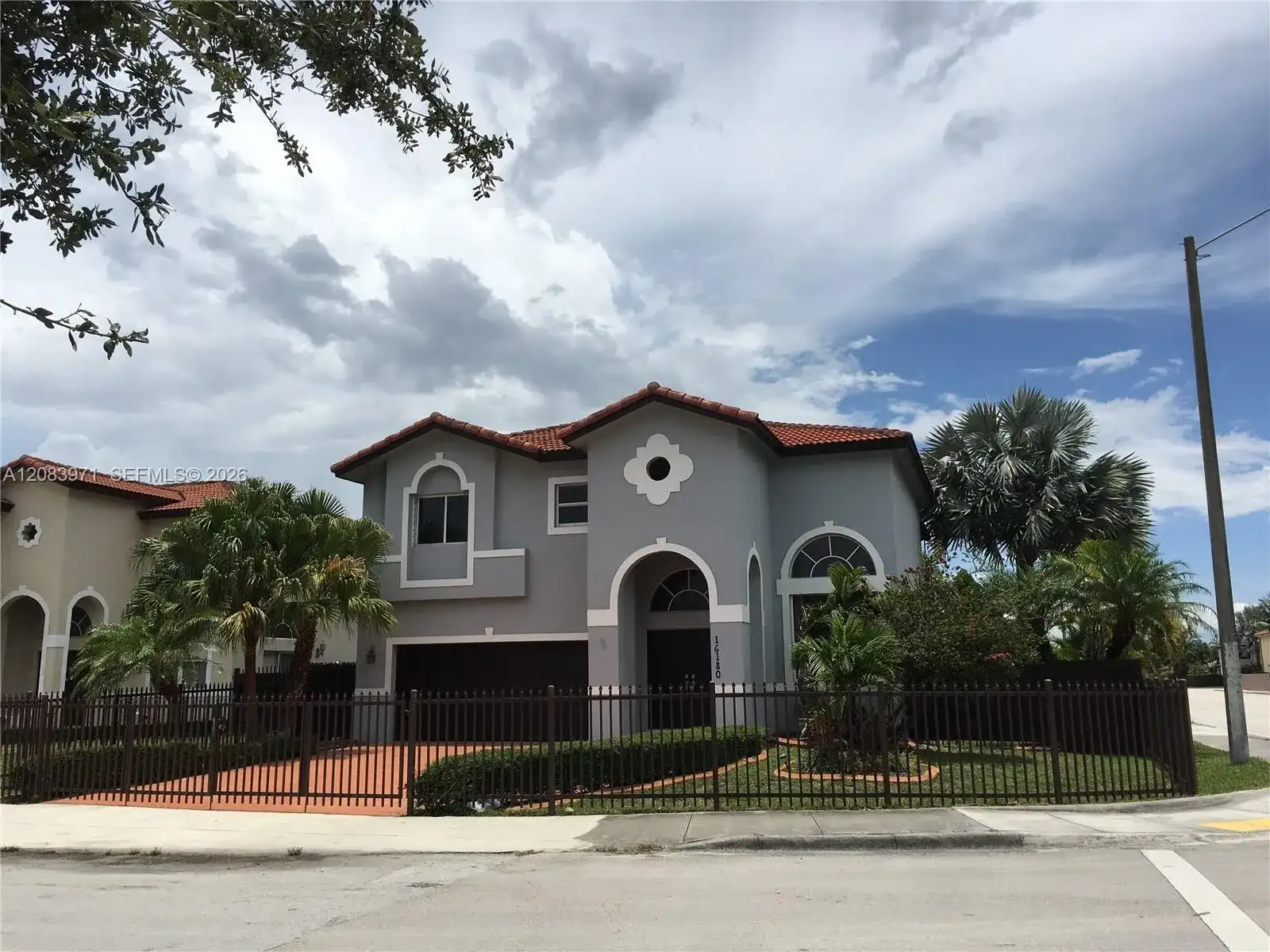 16180 SW 60th St # 16180, Miami FL 33193