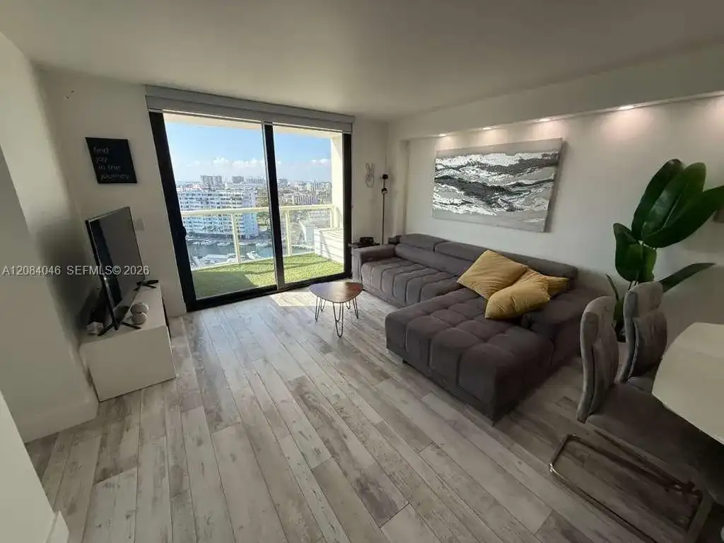 13499 Biscayne Blvd # 1414, North Miami FL 33181