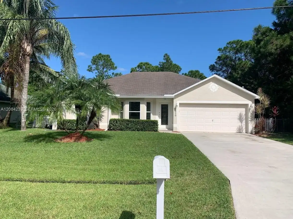 5570 NW Cruzan Ave, Port St. Lucie FL 34986