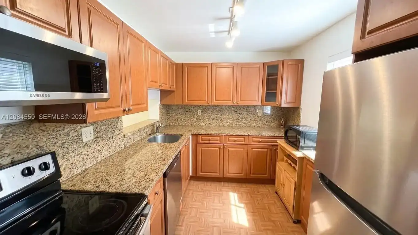 8520 SW 133rd Ave Rd # 210, Miami FL 33183