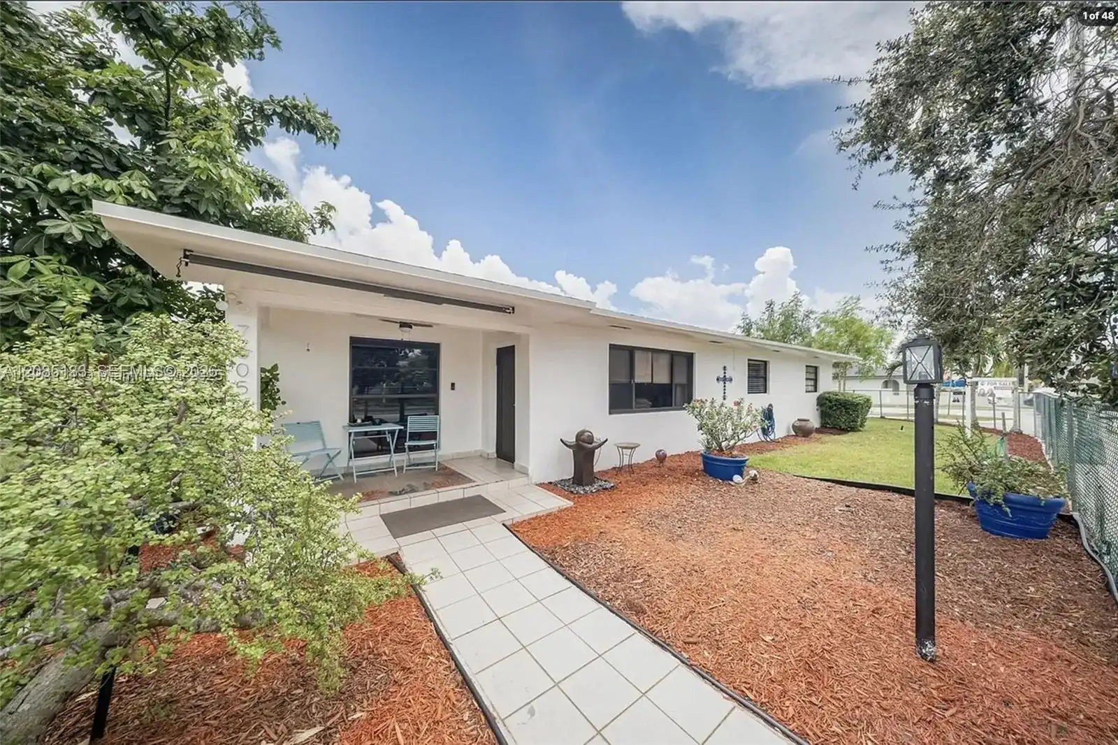 7605 W 6th Ave, Hialeah FL 33014