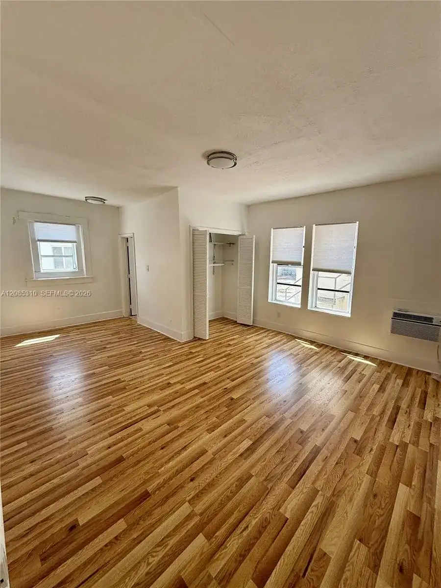 1319 Meridian Ave # 108, Miami Beach FL 33139