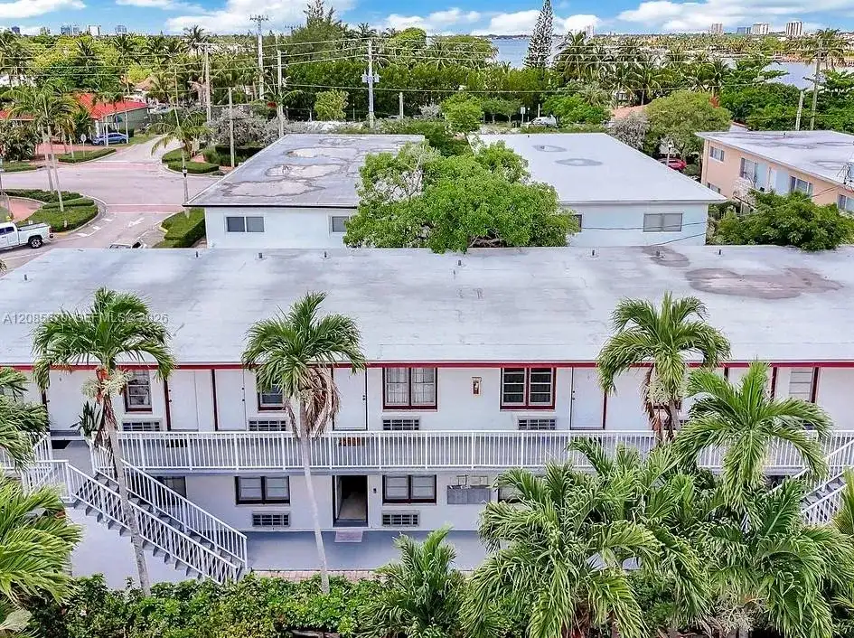 847 81st St # 7, Miami Beach FL 33141