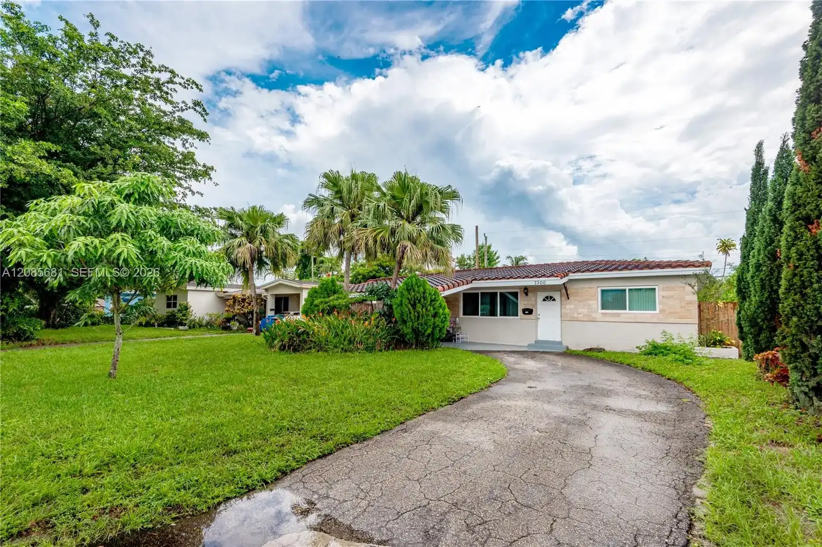 7300 Orleans St, Miramar FL 33023