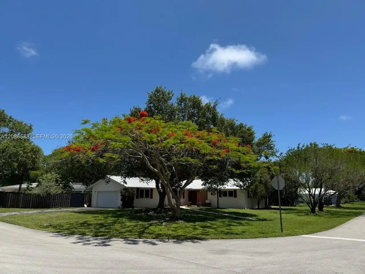 16101 SW 87th Ct, Palmetto Bay FL 33157
