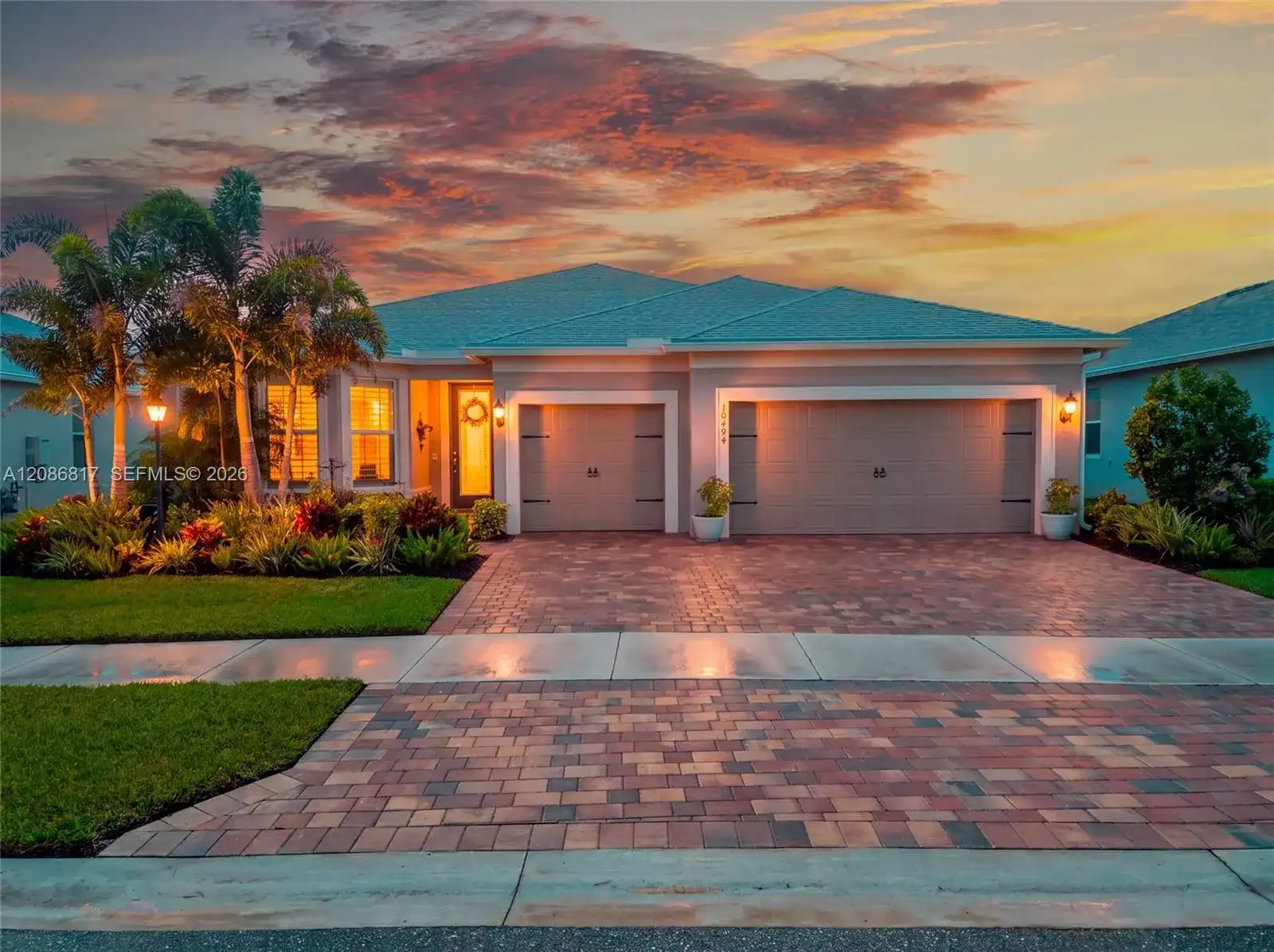 10494 SW Red Maple Way, Port St. Lucie FL 34987