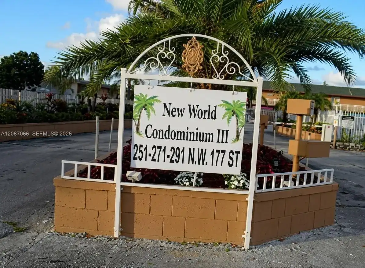 291 NW 177th St # 201, Miami Gardens FL 33169