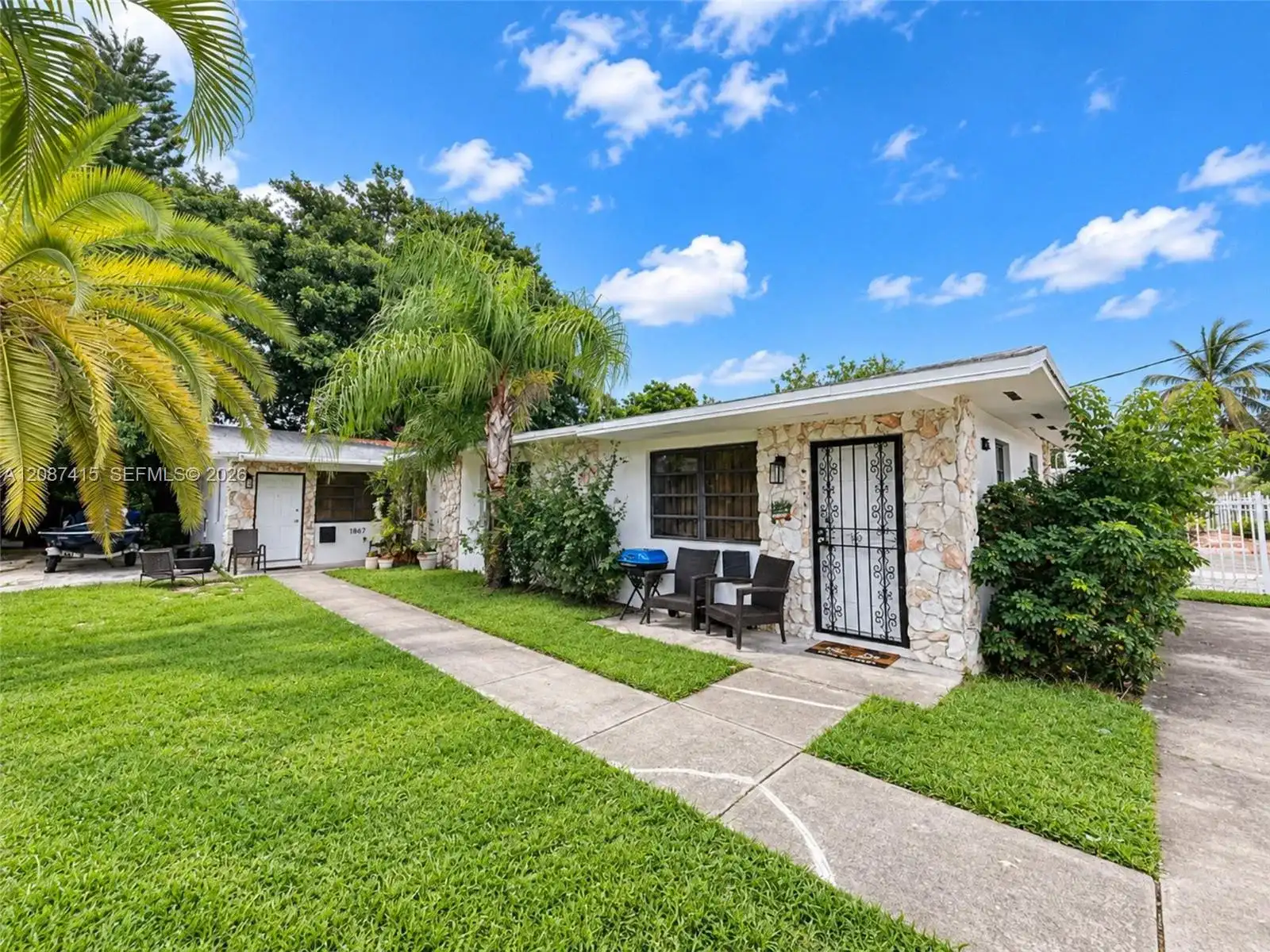 1867 NW 55th Ter # 0, Miami FL 33142