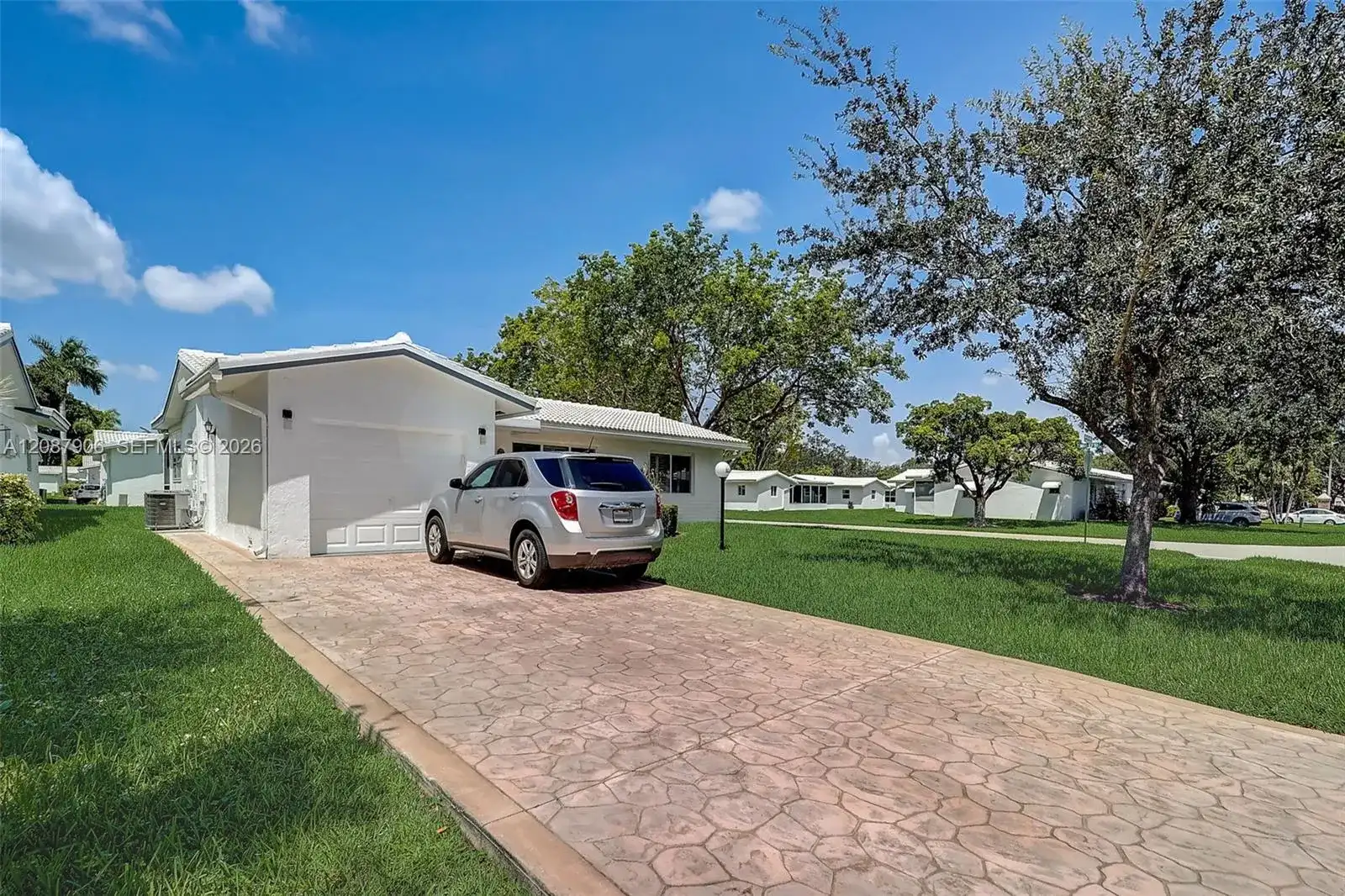 1651 NW 85th Ave, Plantation FL 33322