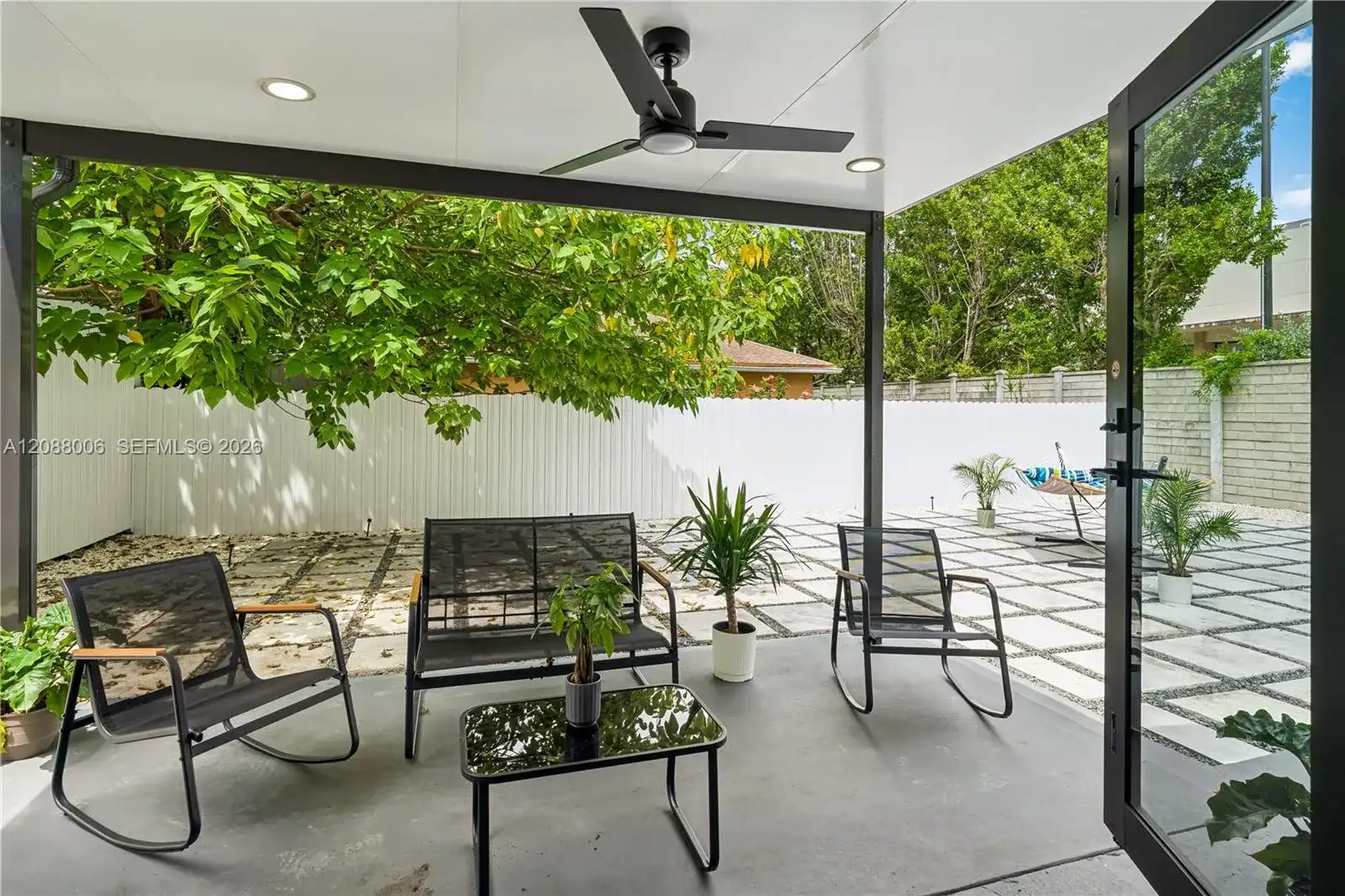 3737 Frow Ave, Miami FL 33133