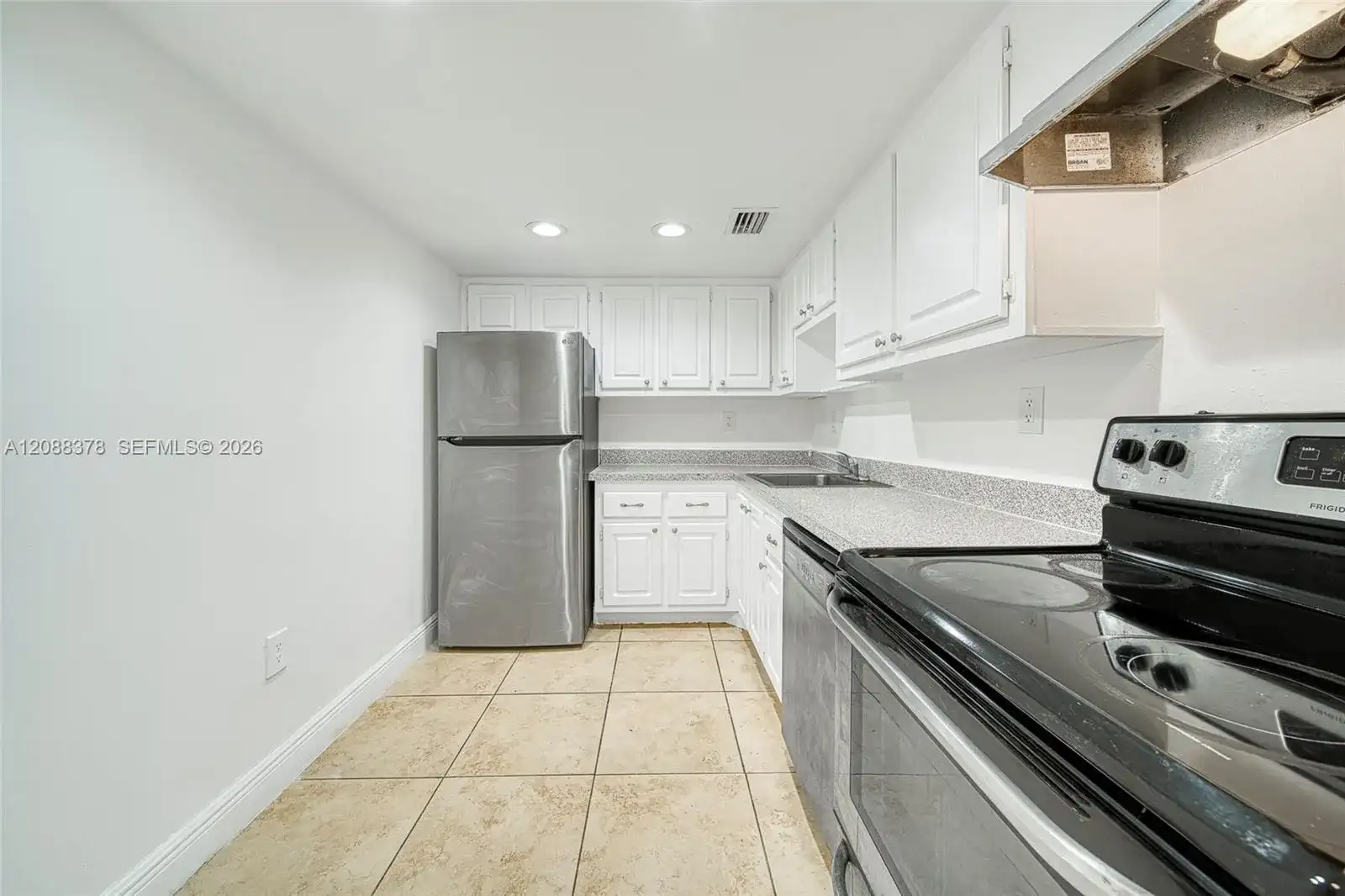 1805 Sans Souci Blvd # 122, North Miami FL 33181