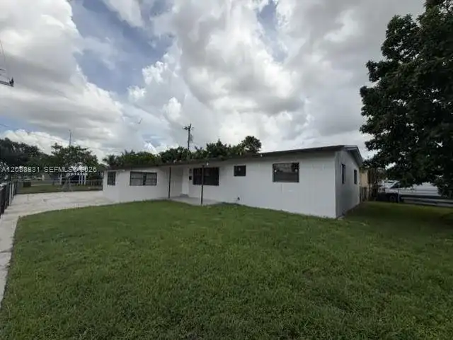 955 E 1st St # 0, Hialeah FL 33010