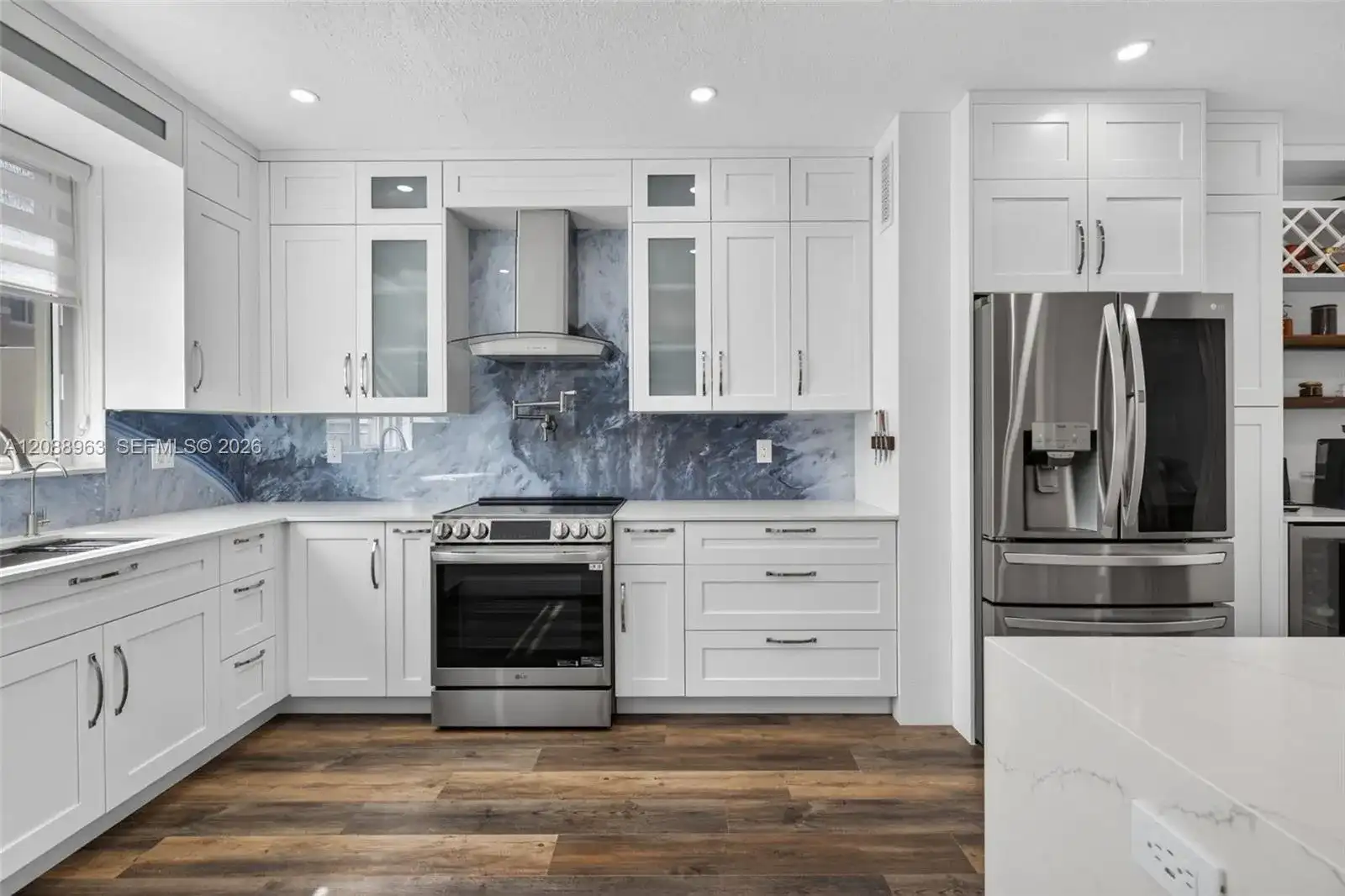 214 Riverwalk Cir, Sunrise FL 33326