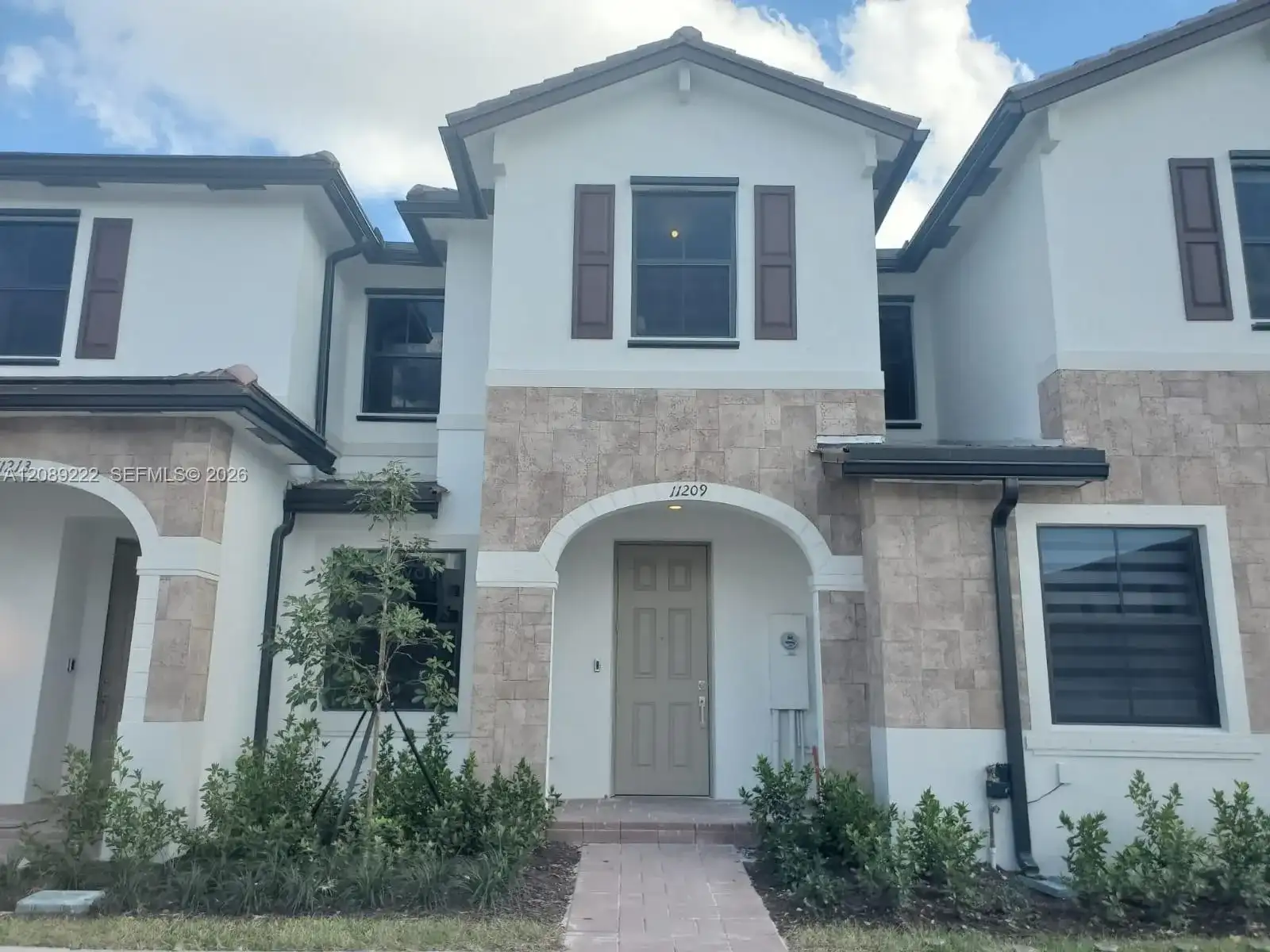 11209 W 34th Way # 11209, Hialeah FL 33018