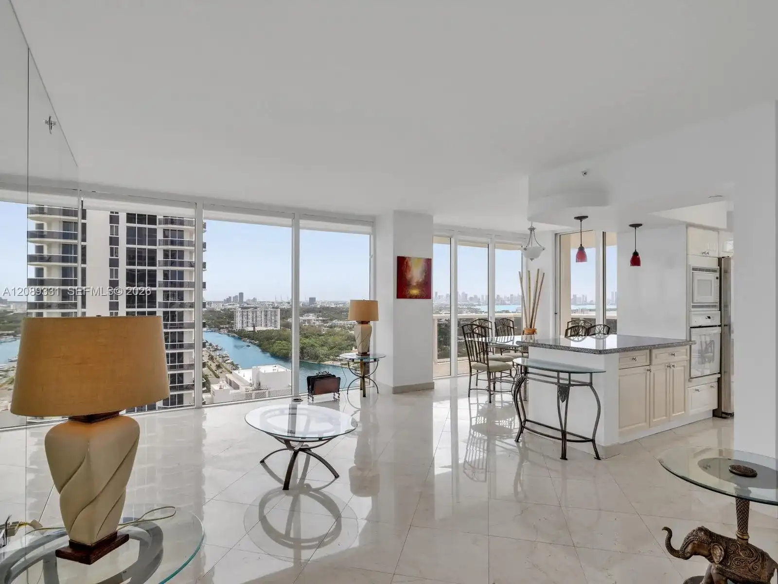 4779 Collins Ave # 2805, Miami Beach FL 33140