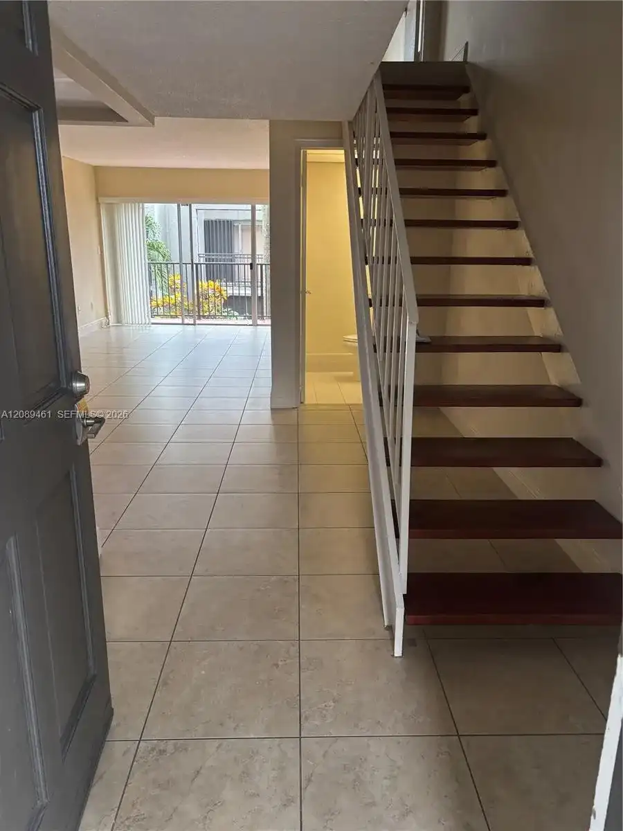 220 NW 87th Ave # K210, Miami FL 33172