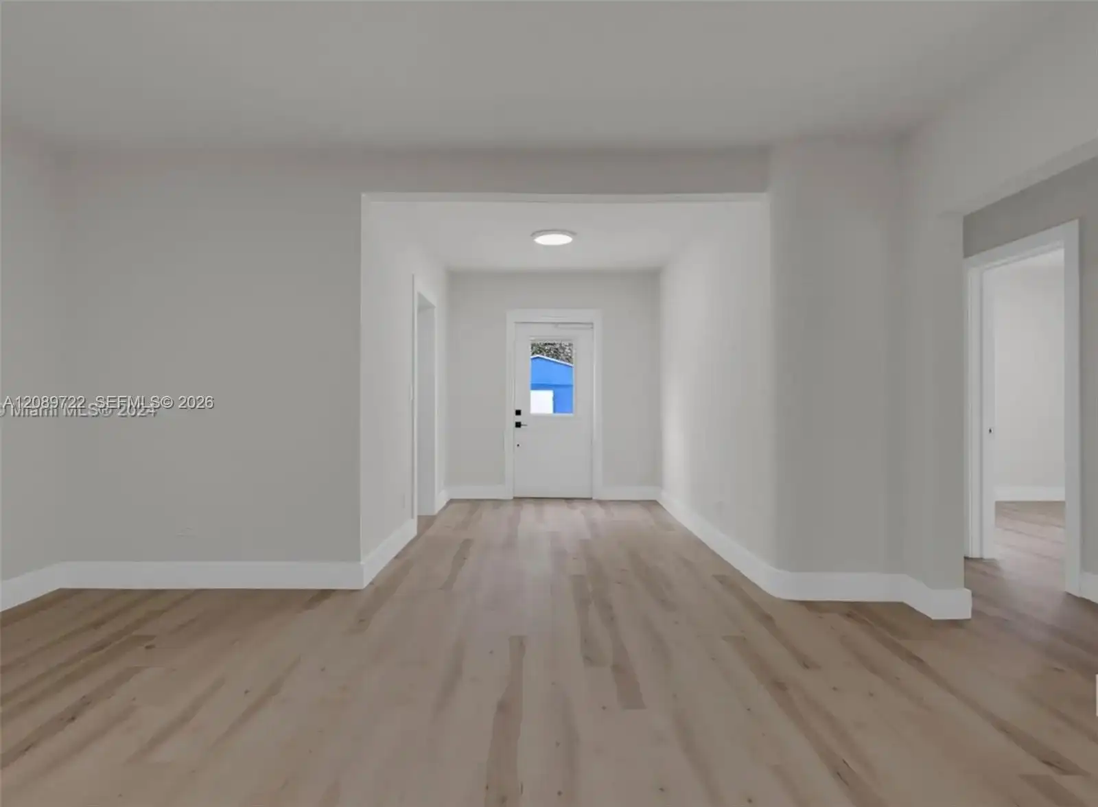 345 NW 44th St, Miami FL 33127