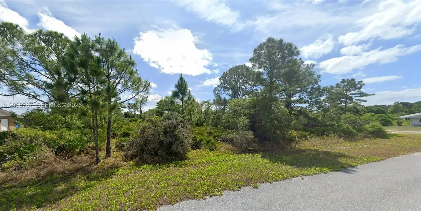 645 Buccaneer St NW, Lake Placid FL 33852