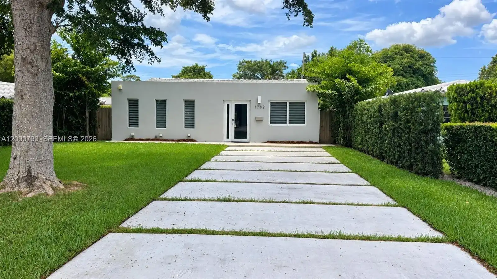 1782 NE 177th St, North Miami Beach FL 33162