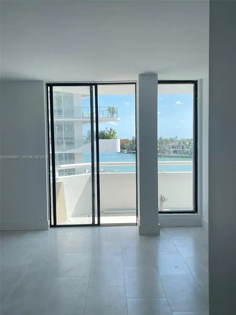 6820 Indian Creek Dr # 4D, Miami Beach FL 33141