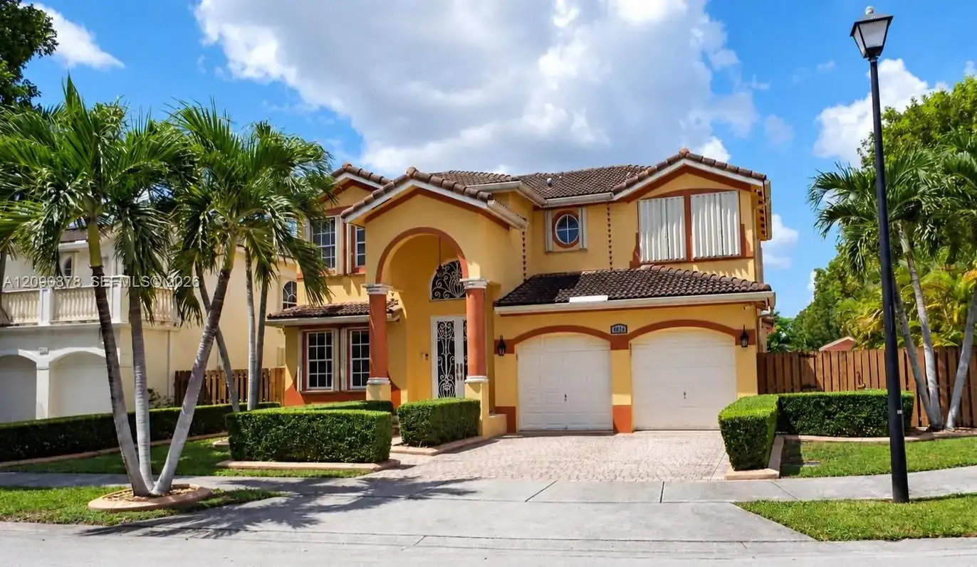 6042 SW 163rd Ave, Miami FL 33193
