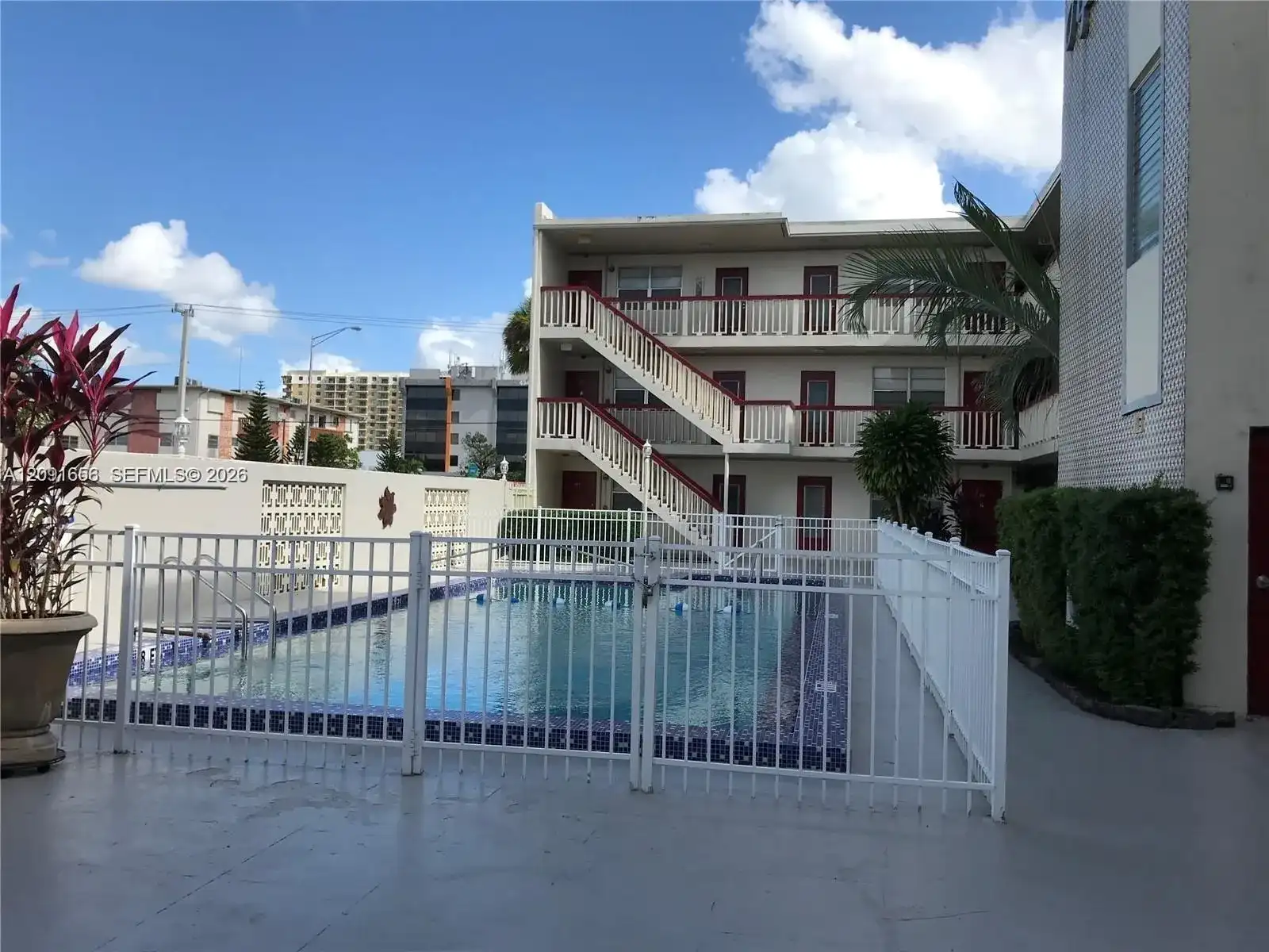 4410 W Flagler St # 111, Miami FL 33134