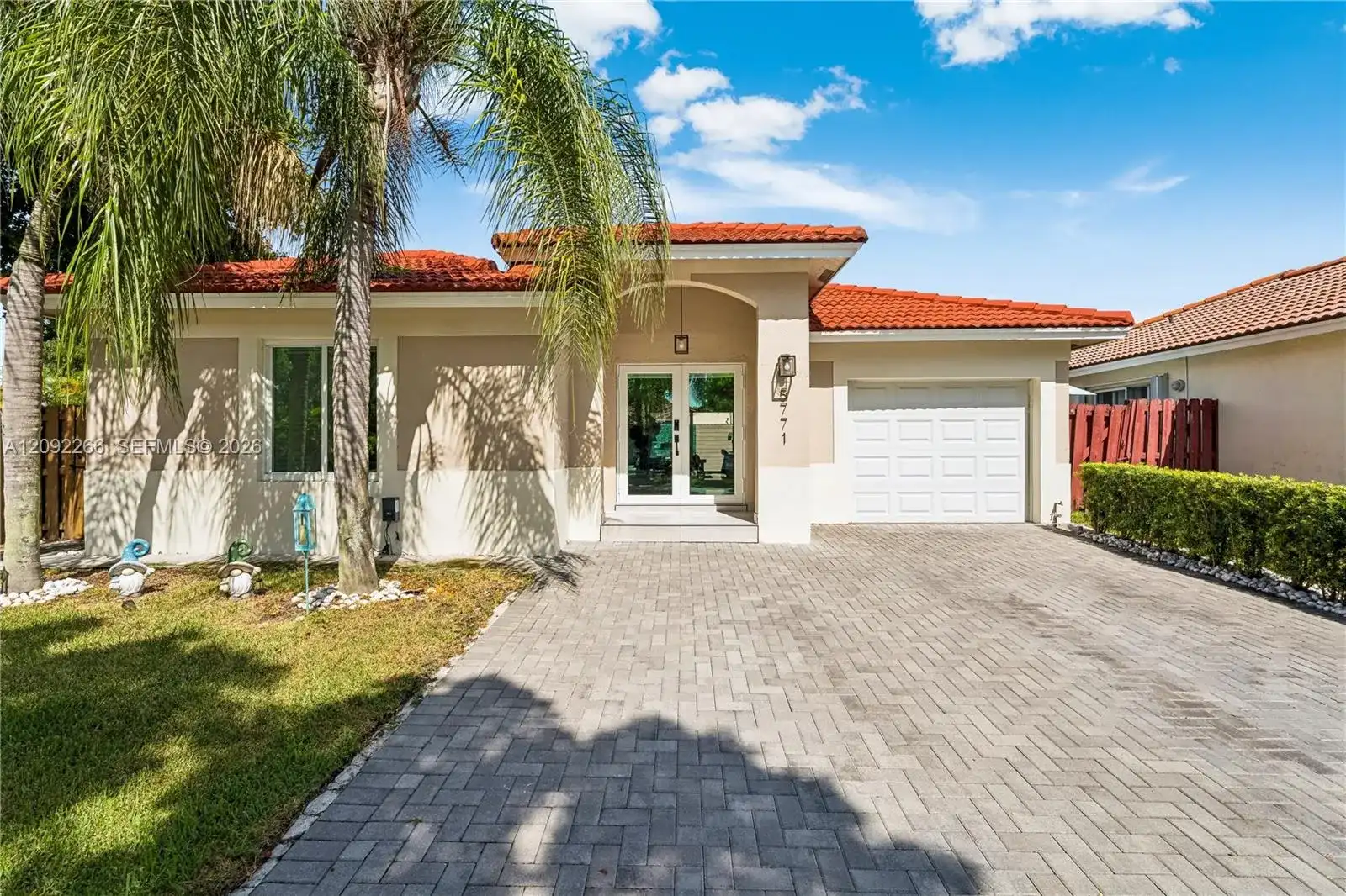 5771 NW 98th Ct, Doral FL 33178