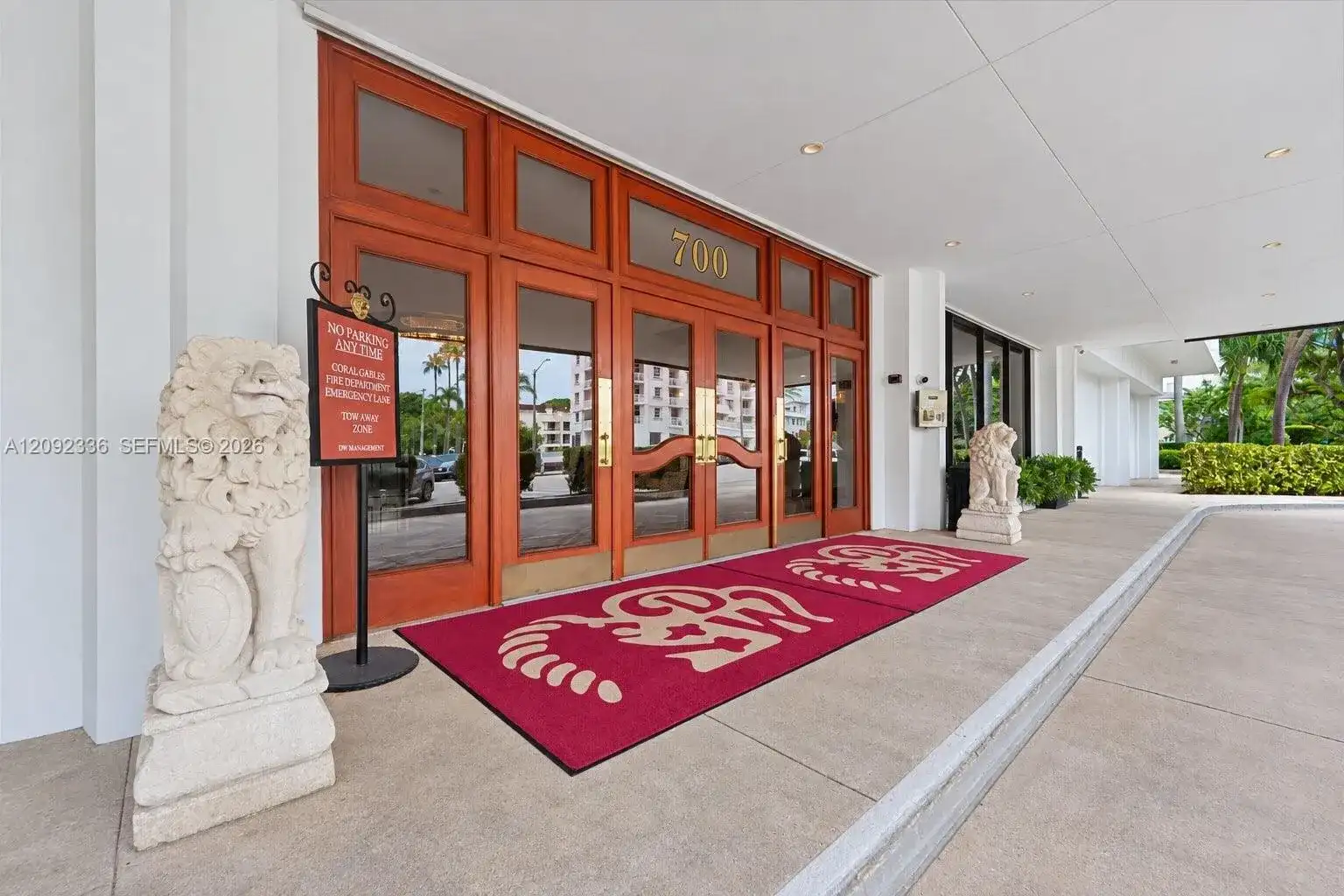 700 Biltmore Way # 814, Coral Gables FL 33134