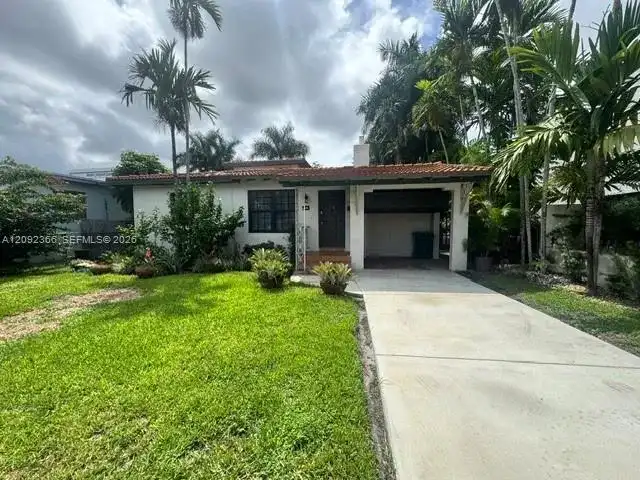 1628 NW 8th St # 1628, Miami FL 33125