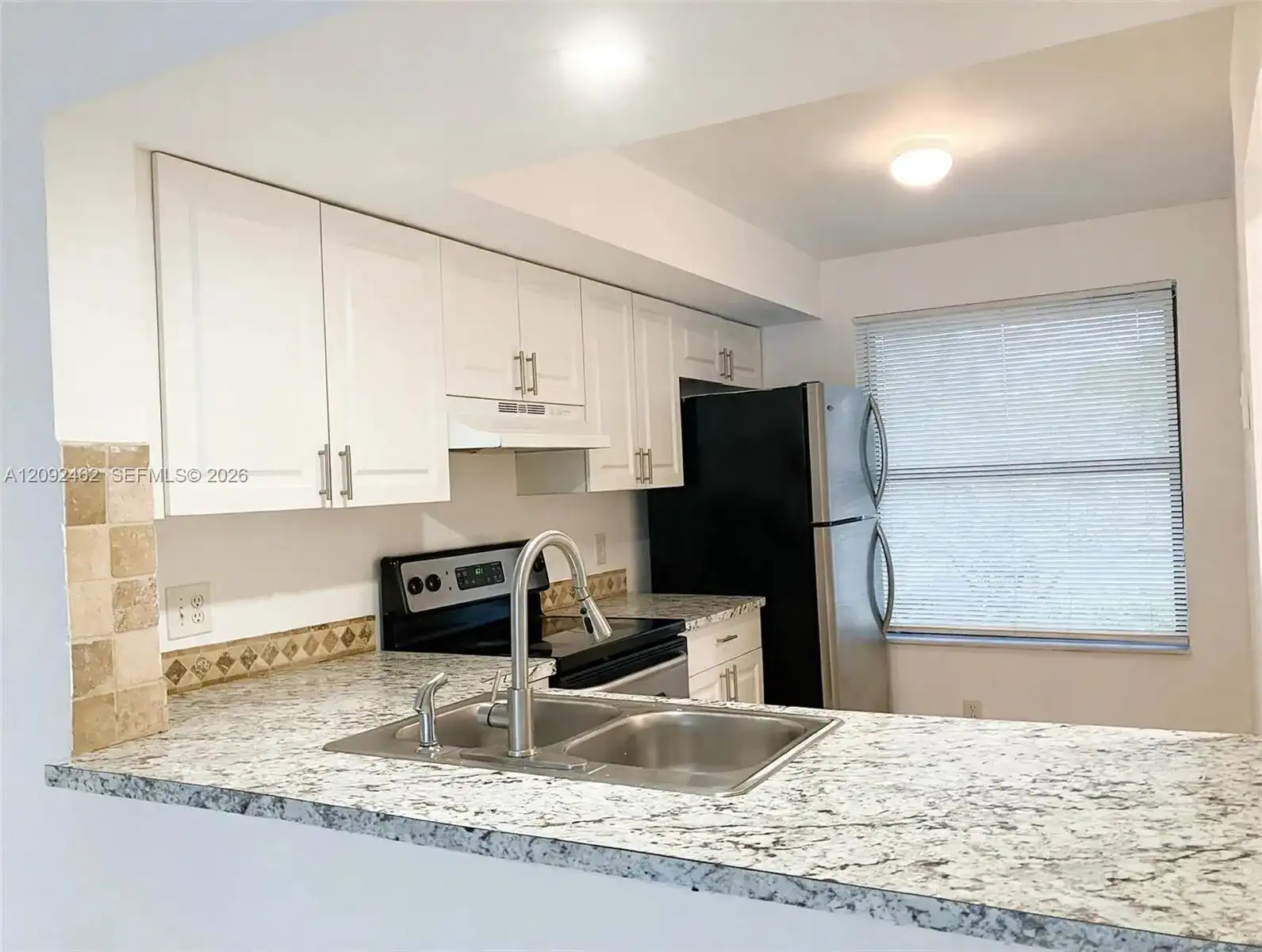217 Lake Pointe Dr # 204, Oakland Park FL 33309