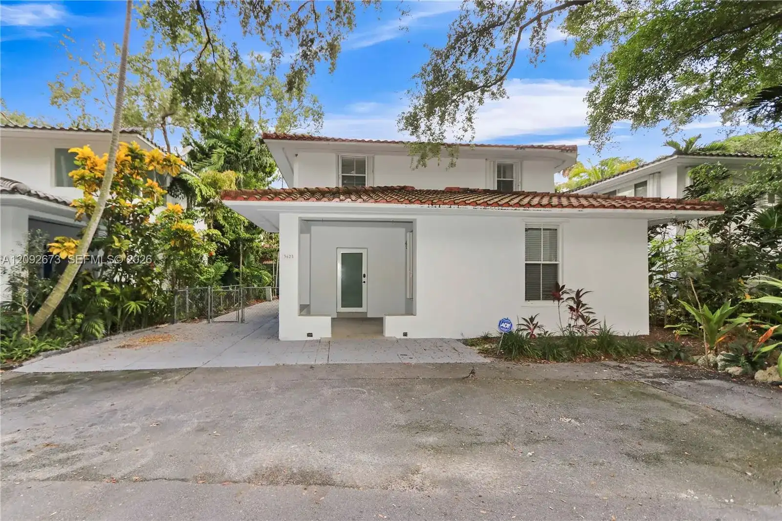 3625 SW 37th Ave # 11, Miami FL 33133