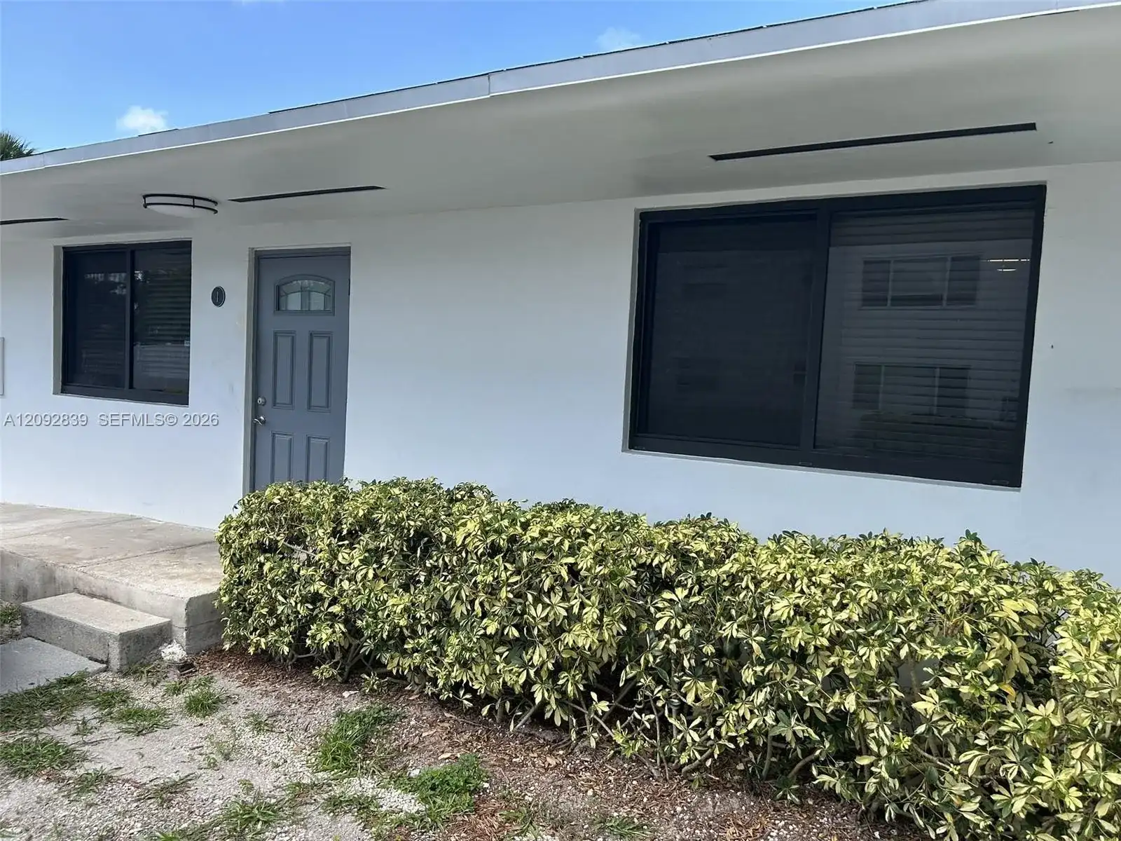 1590 NE 118th St # 1, Miami FL 33161