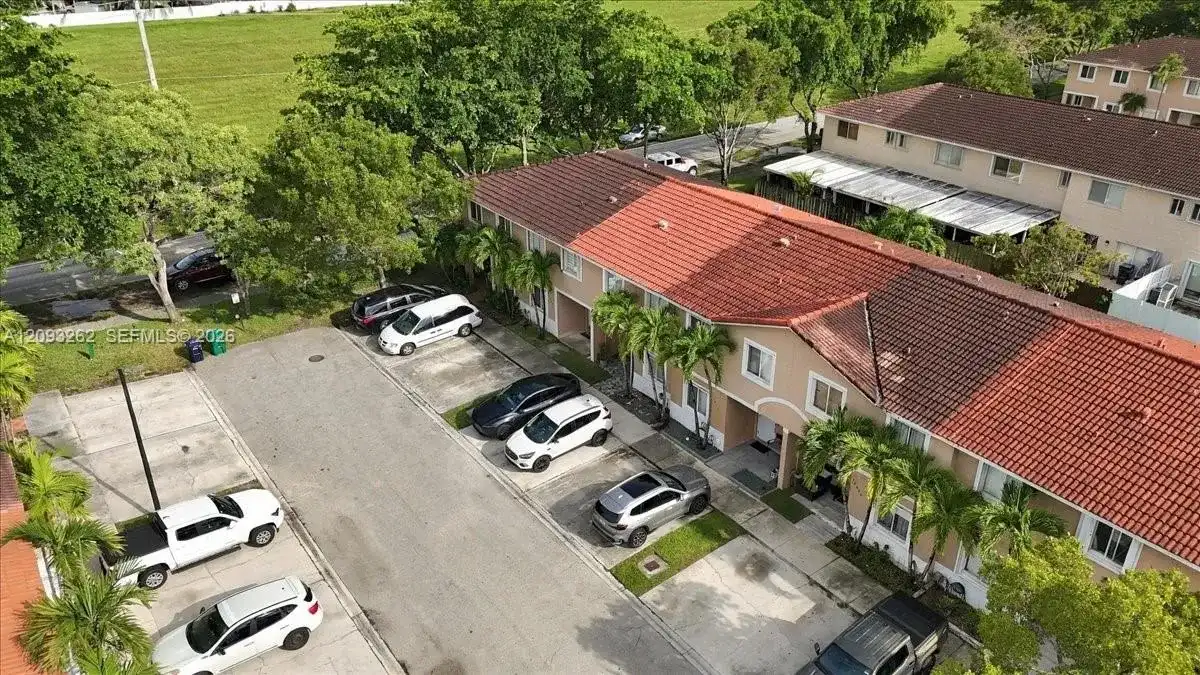 13912 SW 174th Ter # 13912, Miami FL 33177