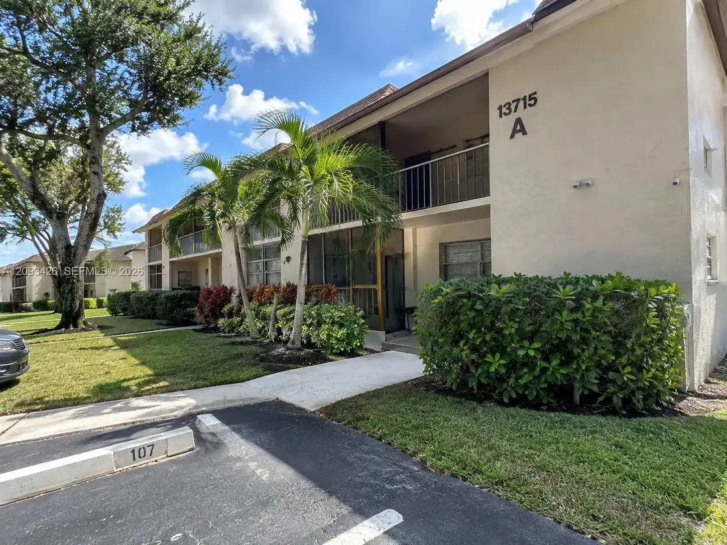 13715 Kendale Lakes Cir # 107, Miami FL 33183