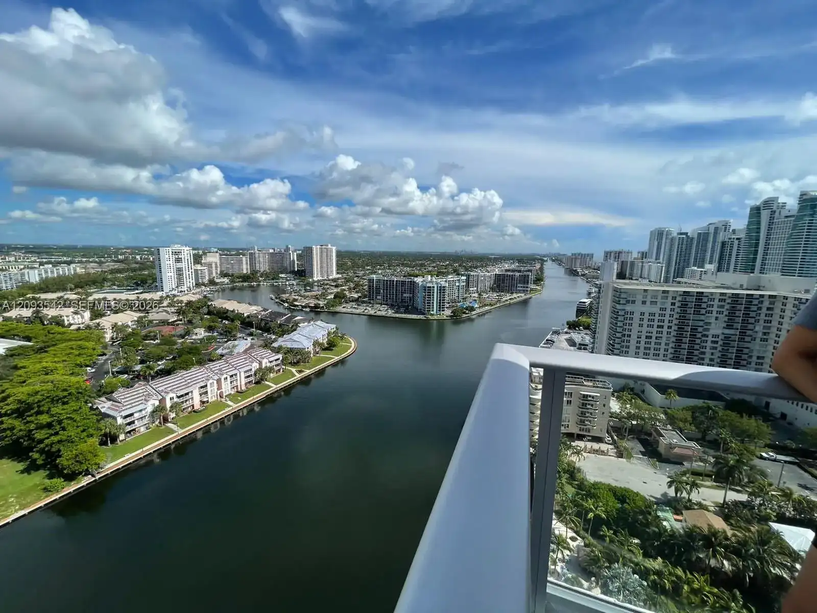 4010 S Ocean Dr # R1902, Hollywood FL 33019