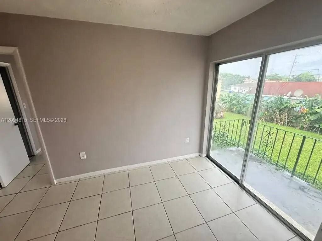 3130 NW 21st Ct # 10, Miami FL 33142