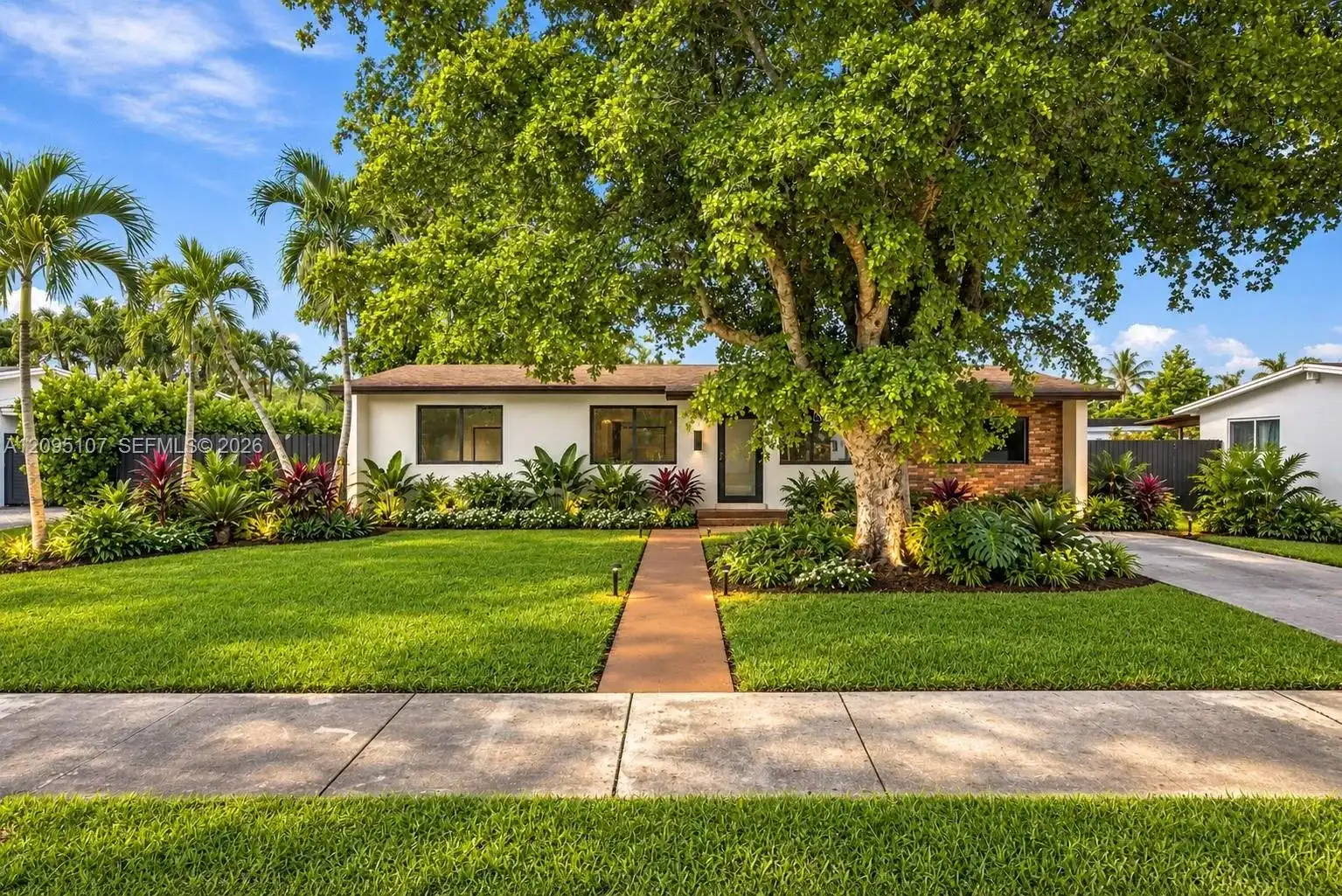 4920 SW 94th Ct, Miami FL 33165