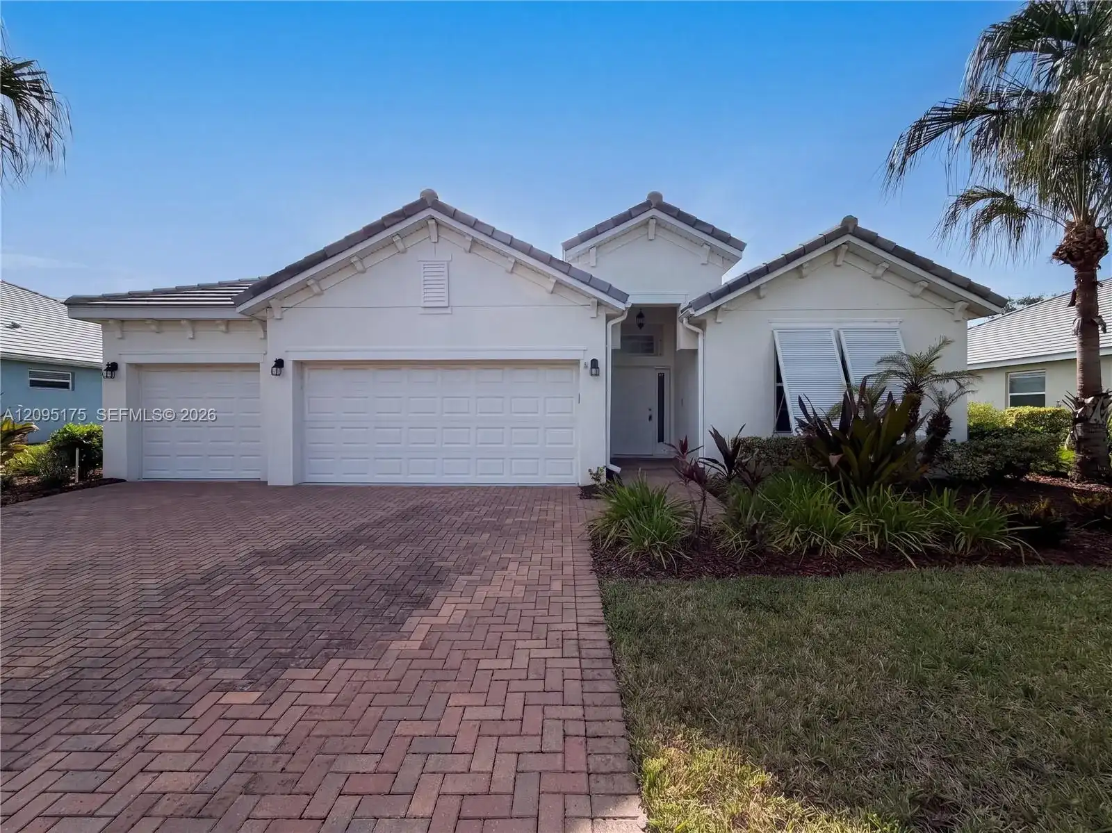6435 Monserrat Dr, Vero Beach FL 32967