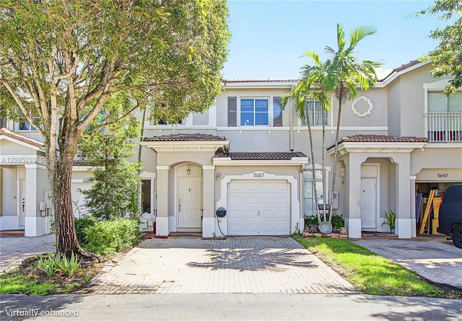 5657 NW 113th Ave, Doral FL 33178