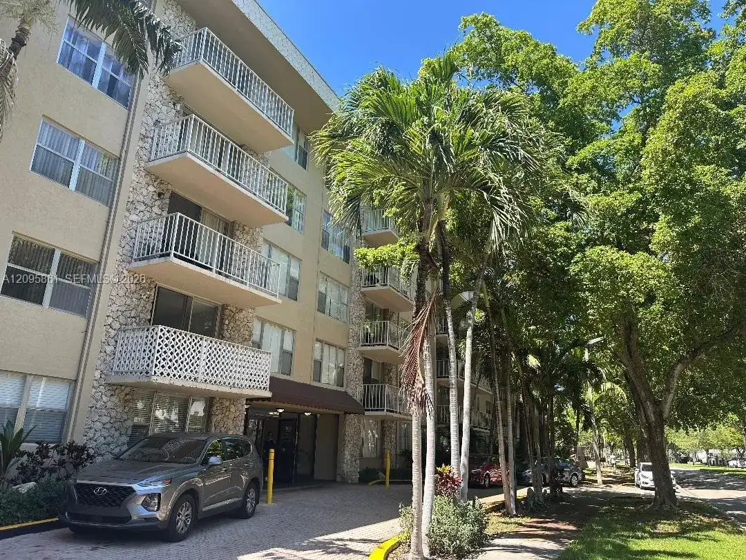 1805 Sans Souci Blvd # 301, North Miami FL 33181