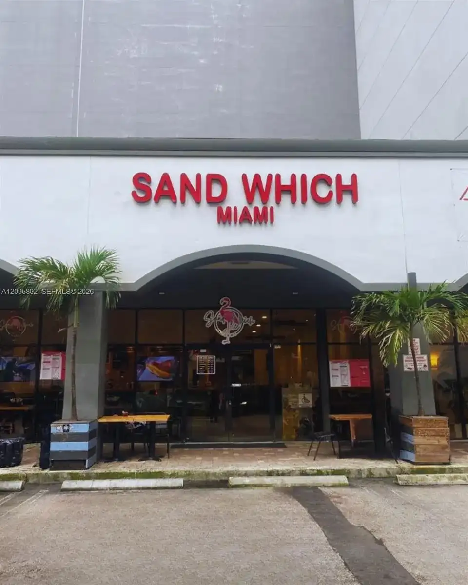 34 SW 8th Street, Miami FL 33130