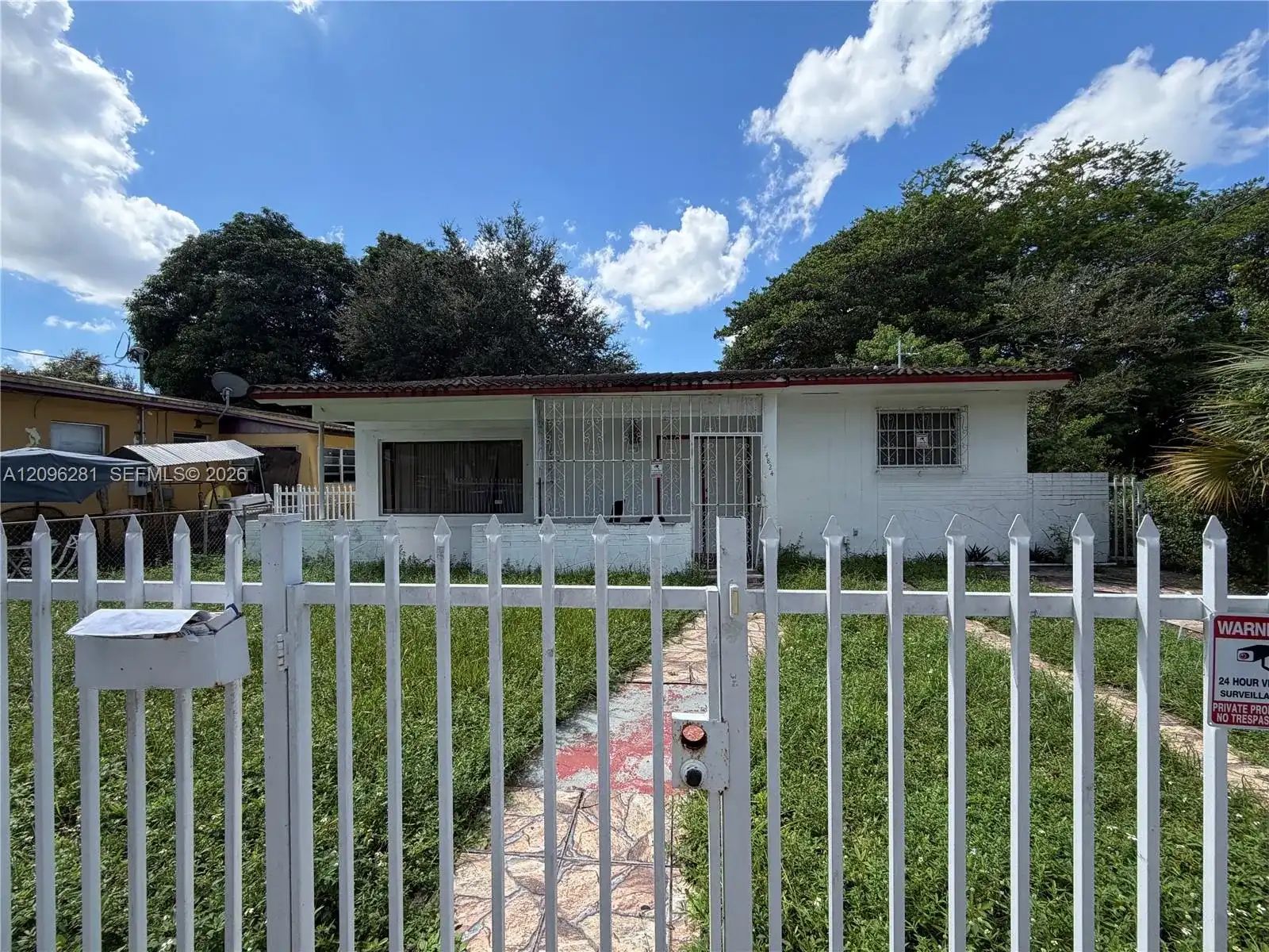 4824 NW 15th Ct, Miami FL 33142