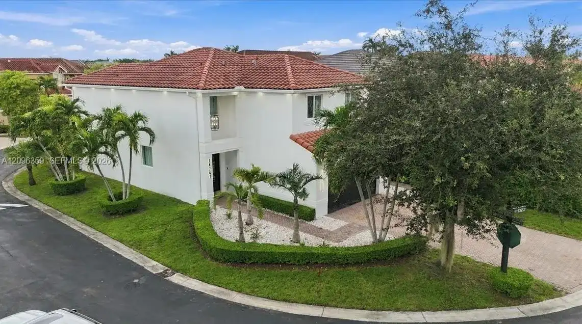 14747 SW 132nd Ct, Miami FL 33186