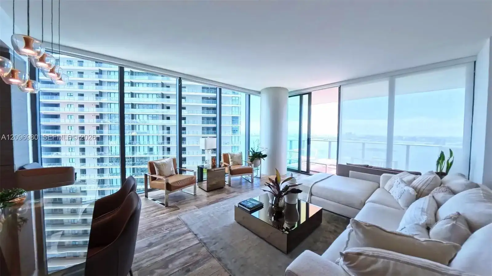 650 NE 32nd St # 3707, Miami FL 33137