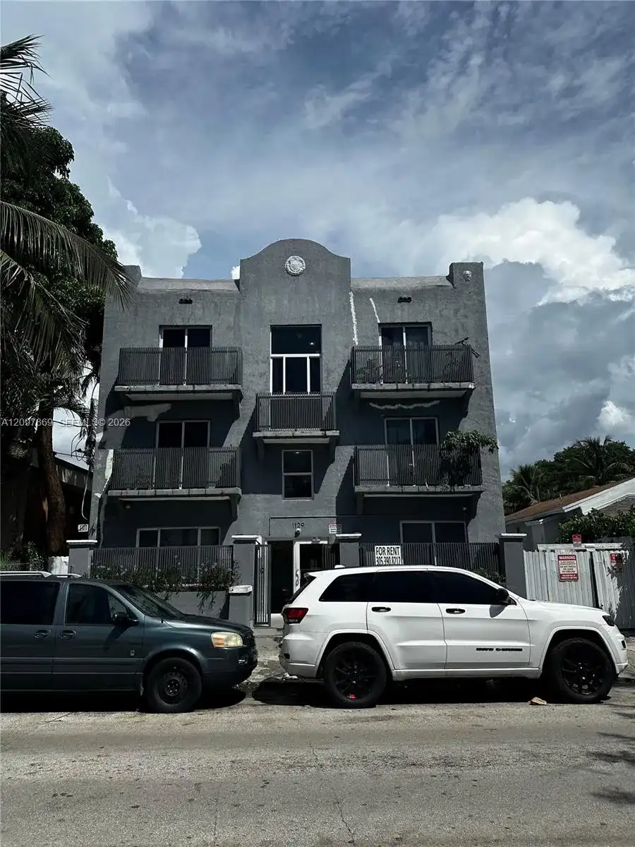 1129 NW 3rd St # 306, Miami FL 33128