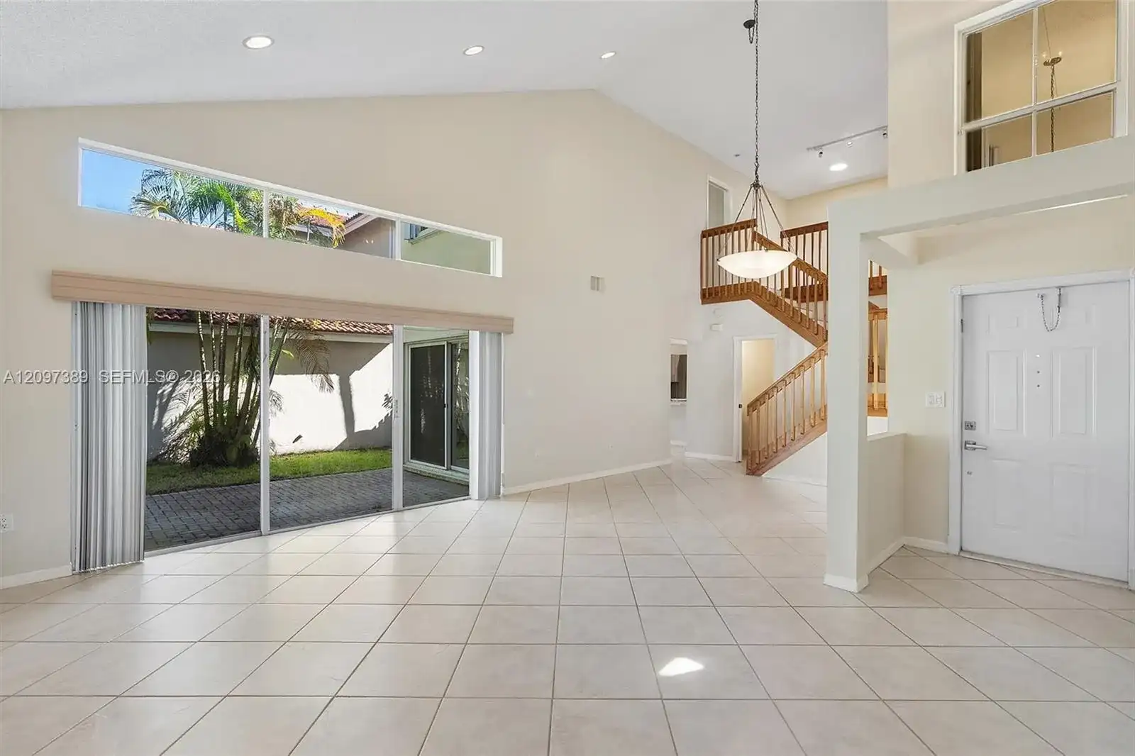 1960 Sweetbay Way, Hollywood FL 33019