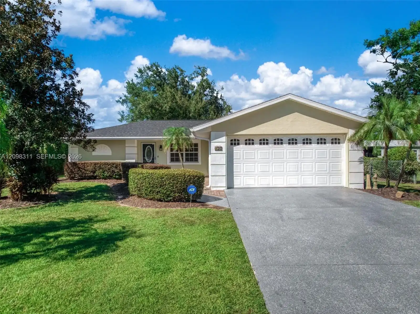 123 Swallow Avenue, Sebring FL 33870